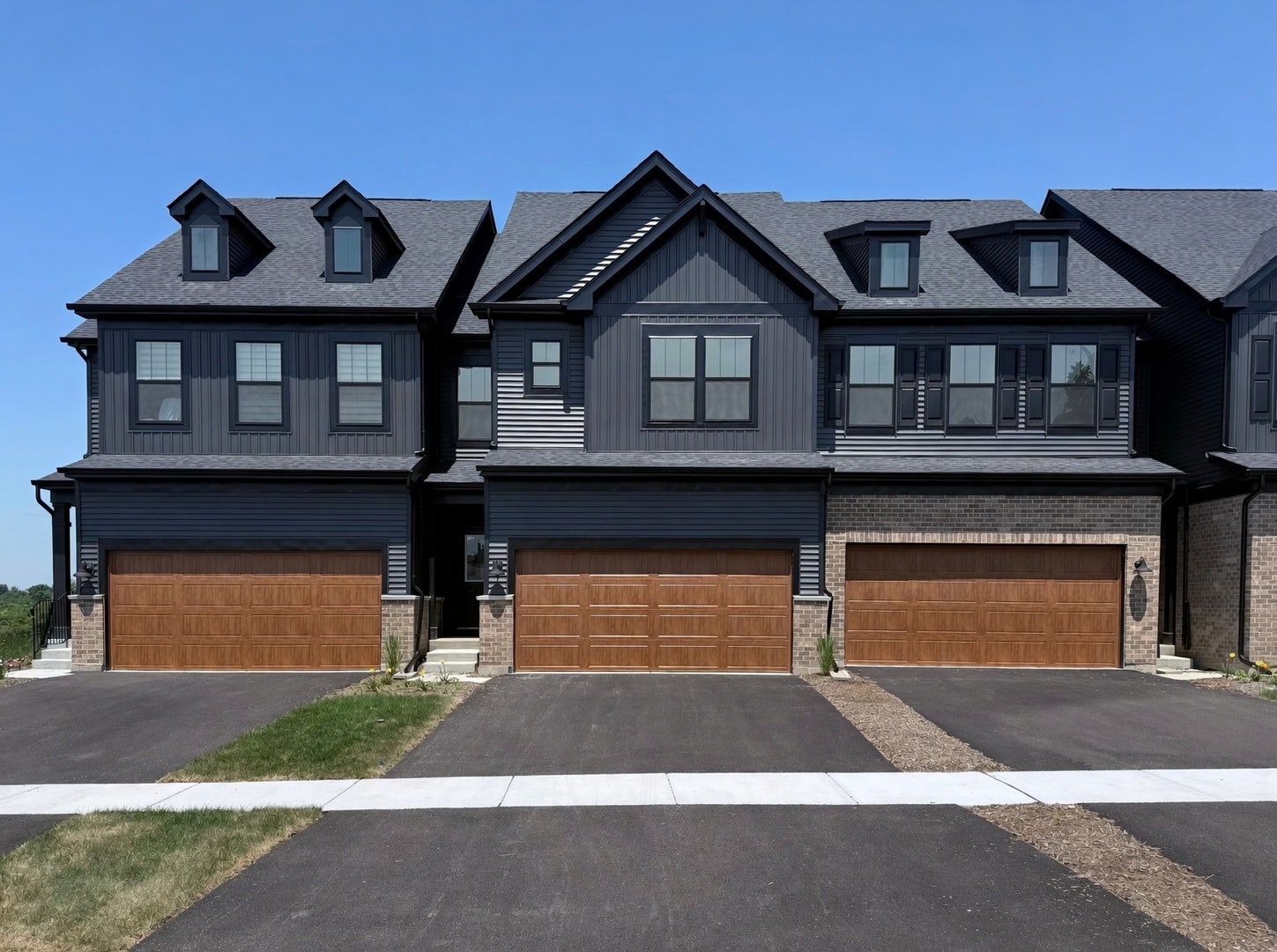 2736 Preserve Circle, #13002, Aurora, IL 60502