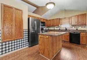 6810 Hadrian Drive, Joliet, IL 60431 6810 Hadrian Drive, Joliet, IL 60431