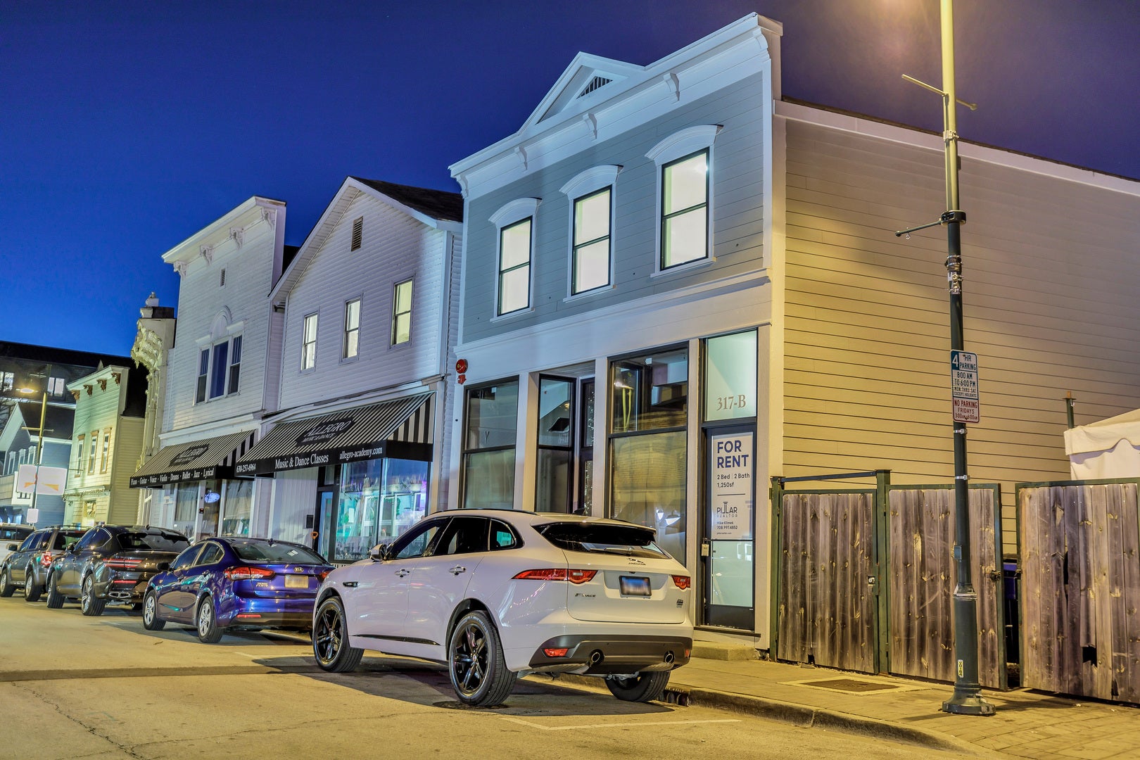 317 Canal Street, #B, Lemont, IL 60439