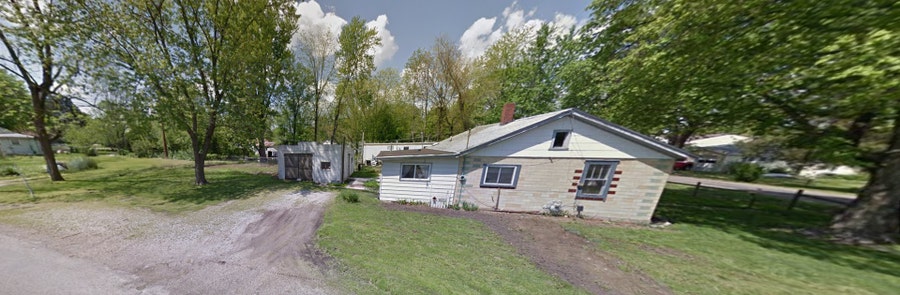 Property photo for 1613 S Central Avenue, Paris, IL
