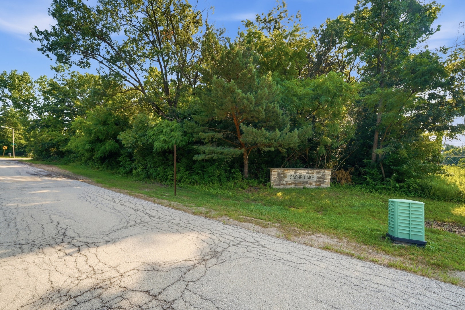 1365 Gordon Lane, Lemont, IL 60439 1365 Gordon Lane, Lemont, IL 60439