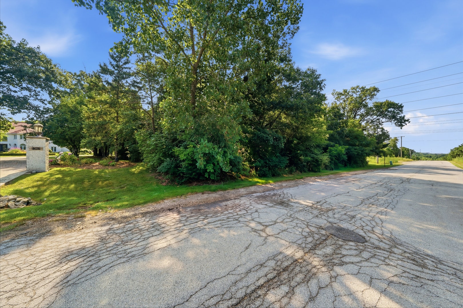 1365 Gordon Lane, Lemont, IL 60439 1365 Gordon Lane, Lemont, IL 60439