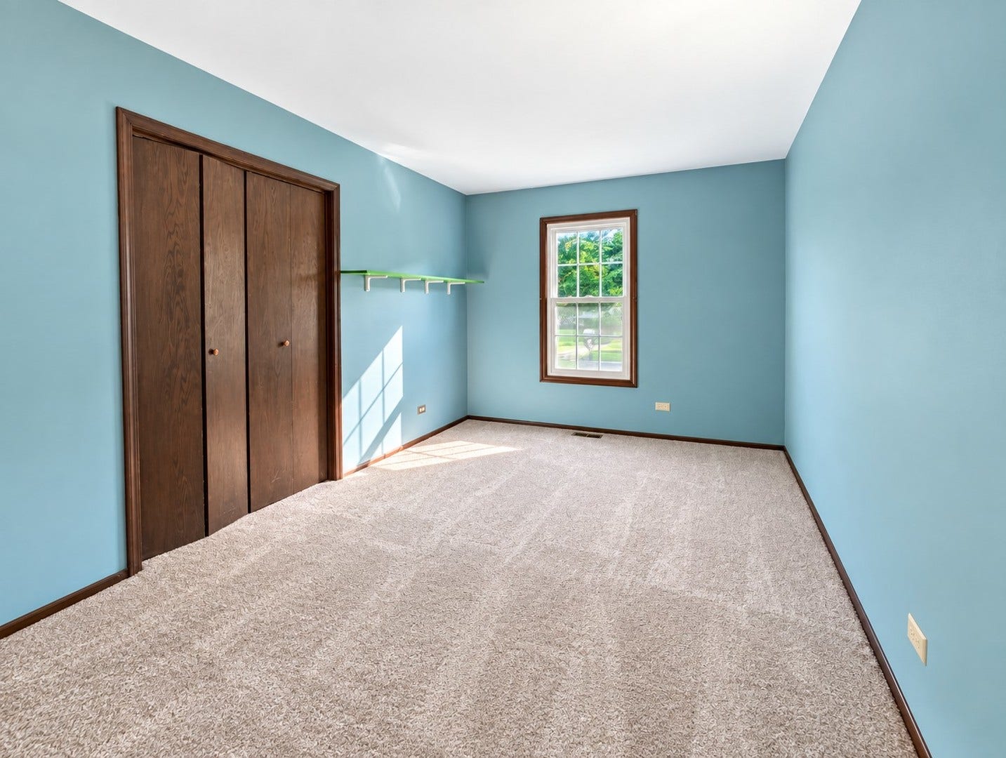 129 Newport Drive, Bolingbrook, IL 60440 129 Newport Drive, Bolingbrook, IL 60440