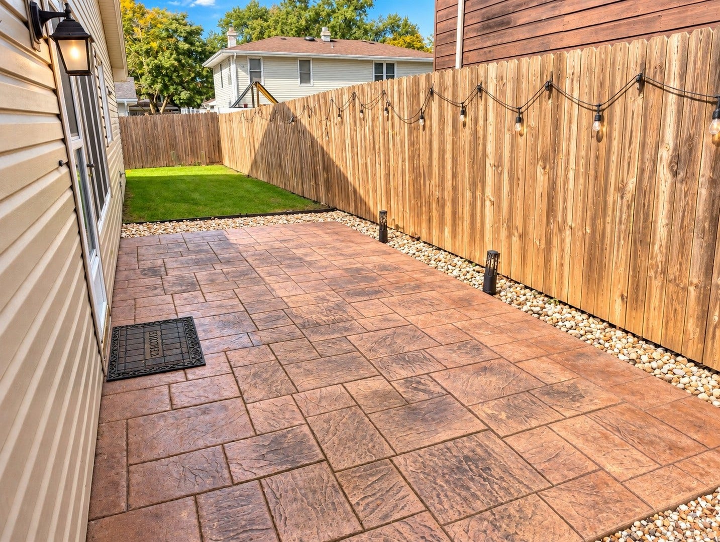 129 Newport Drive, Bolingbrook, IL 60440 129 Newport Drive, Bolingbrook, IL 60440