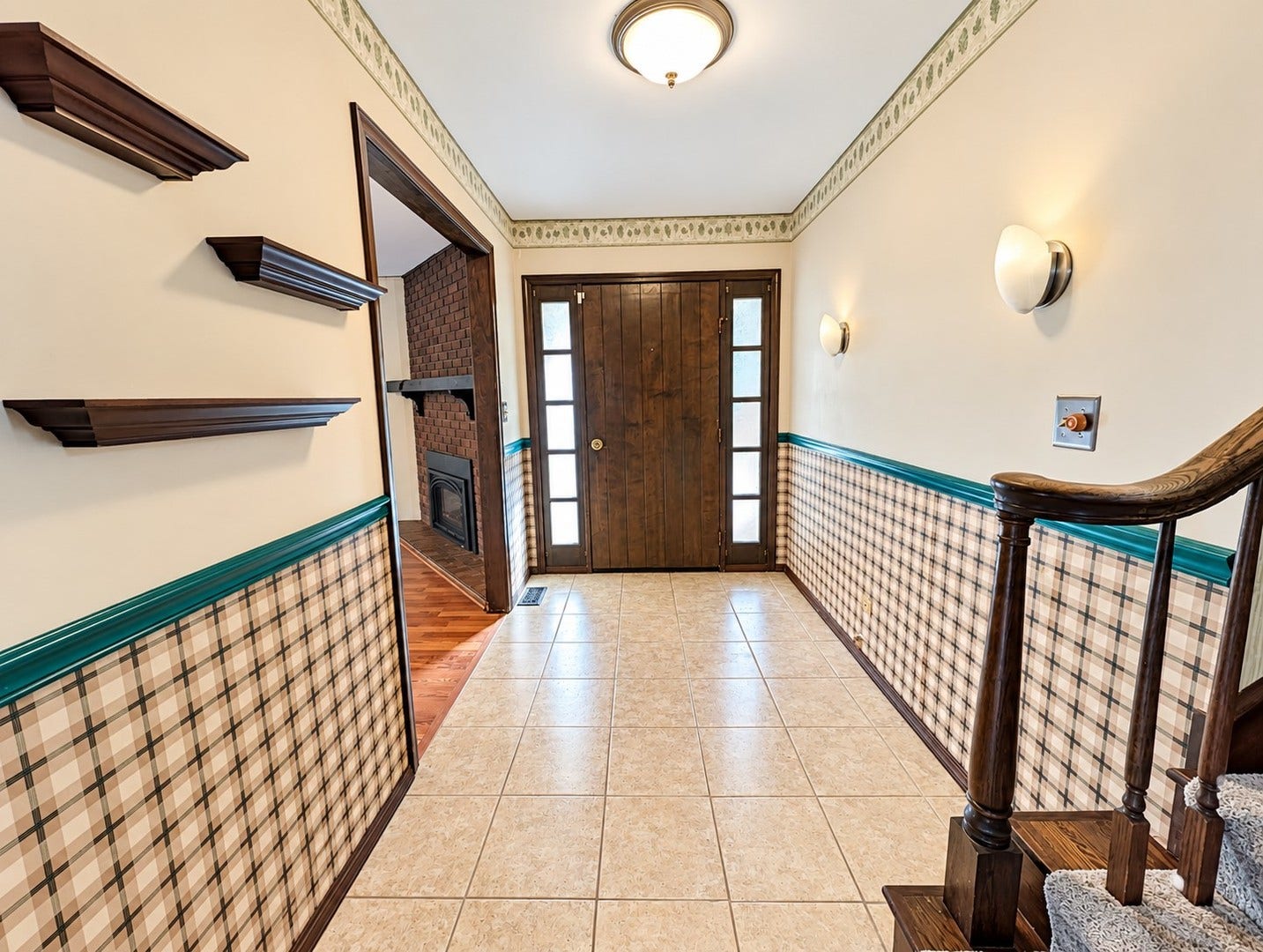129 Newport Drive, Bolingbrook, IL 60440 129 Newport Drive, Bolingbrook, IL 60440