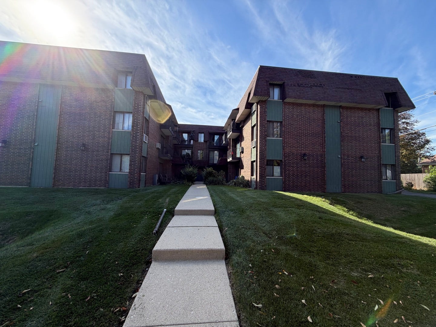 4942 Douglas Road, #206, Downers Grove, IL 60515 4942 Douglas Road, #206, Downers Grove, IL 60515