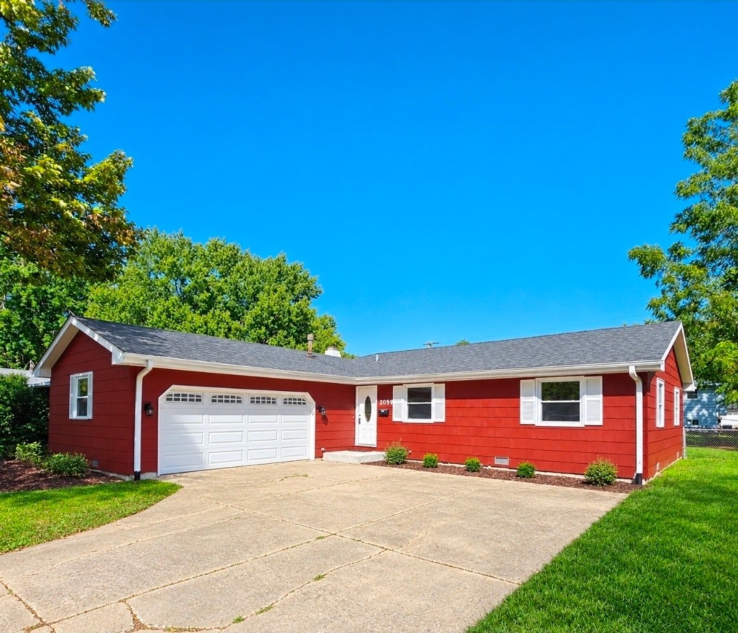 2059 Robert Street, Aurora, IL 60506 2059 Robert Street, Aurora, IL 60506