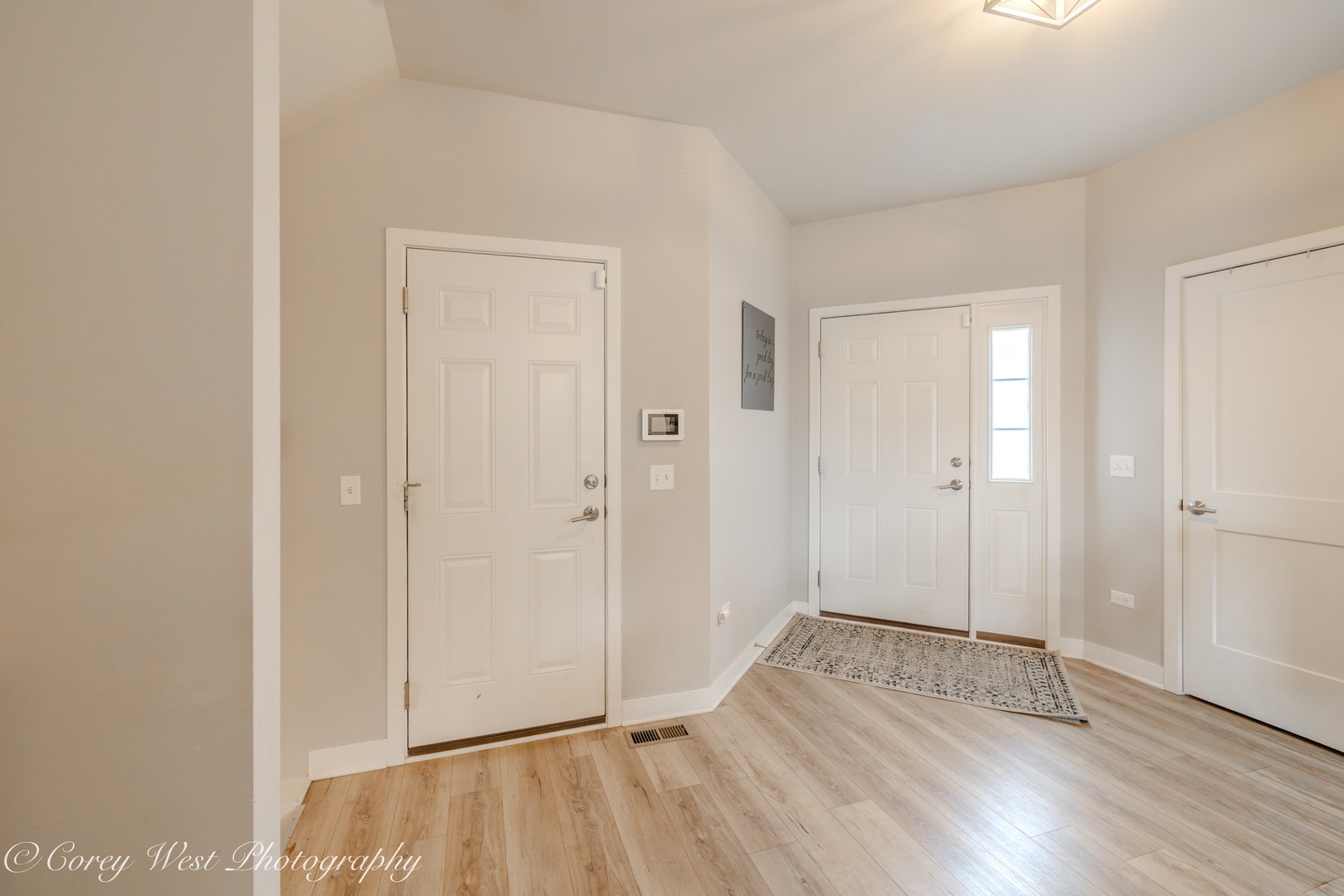 1147 Freedom Road, Elburn, IL 60119 1147 Freedom Road, Elburn, IL 60119