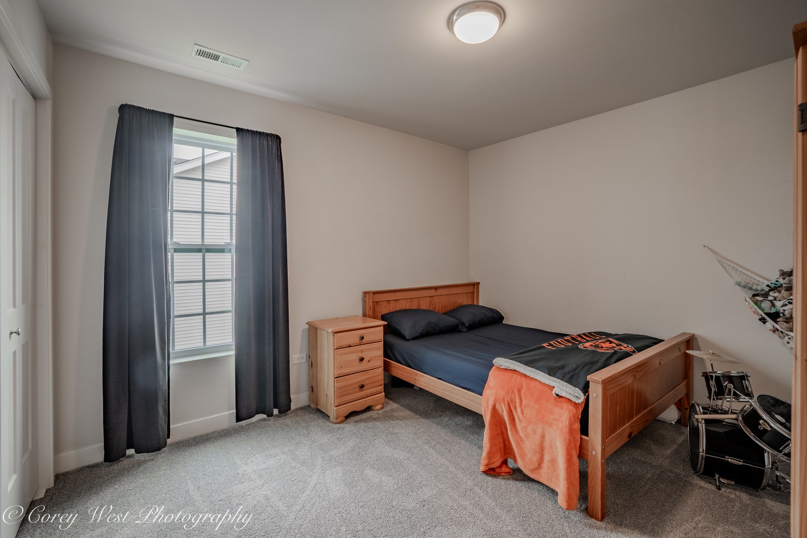 1147 Freedom Road, Elburn, IL 60119 1147 Freedom Road, Elburn, IL 60119