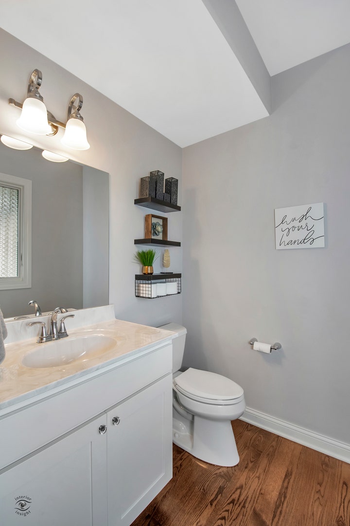 1973 Edgeview Drive, New Lenox, IL 60451 1973 Edgeview Drive, New Lenox, IL 60451