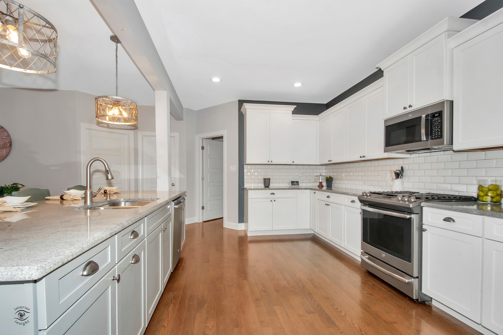 1973 Edgeview Drive, New Lenox, IL 60451 1973 Edgeview Drive, New Lenox, IL 60451