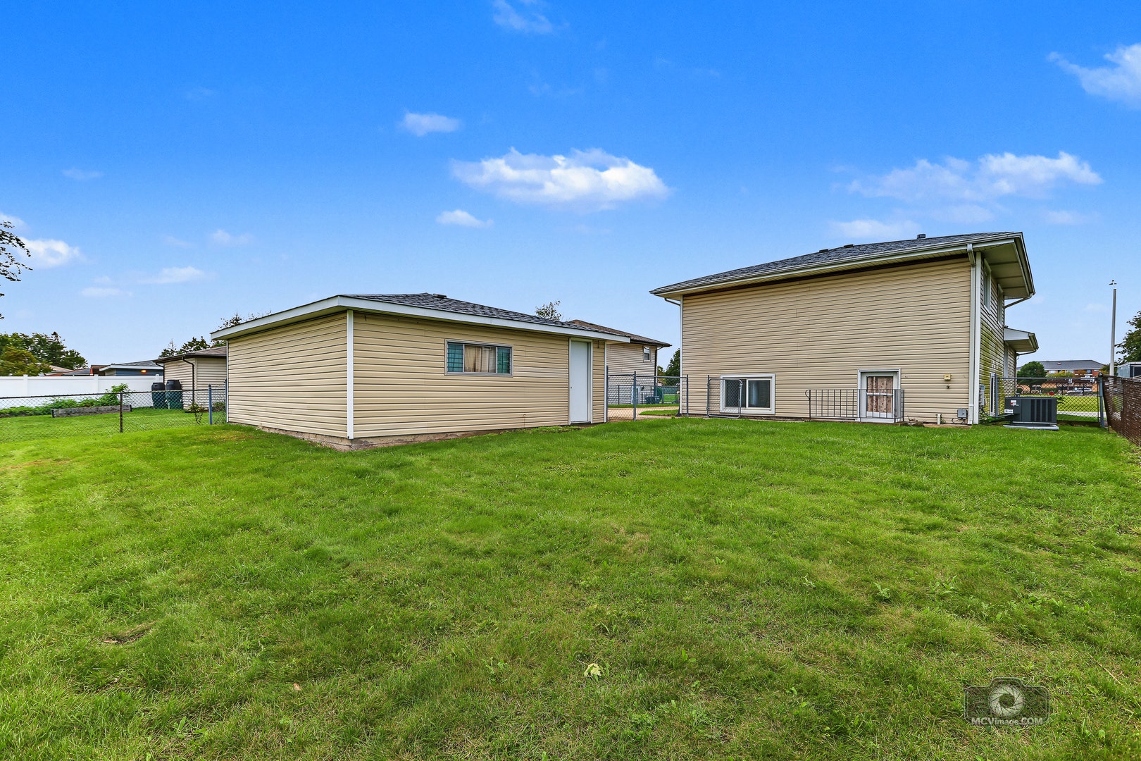 17921 66th Court, Tinley Park, IL 60477 17921 66th Court, Tinley Park, IL 60477