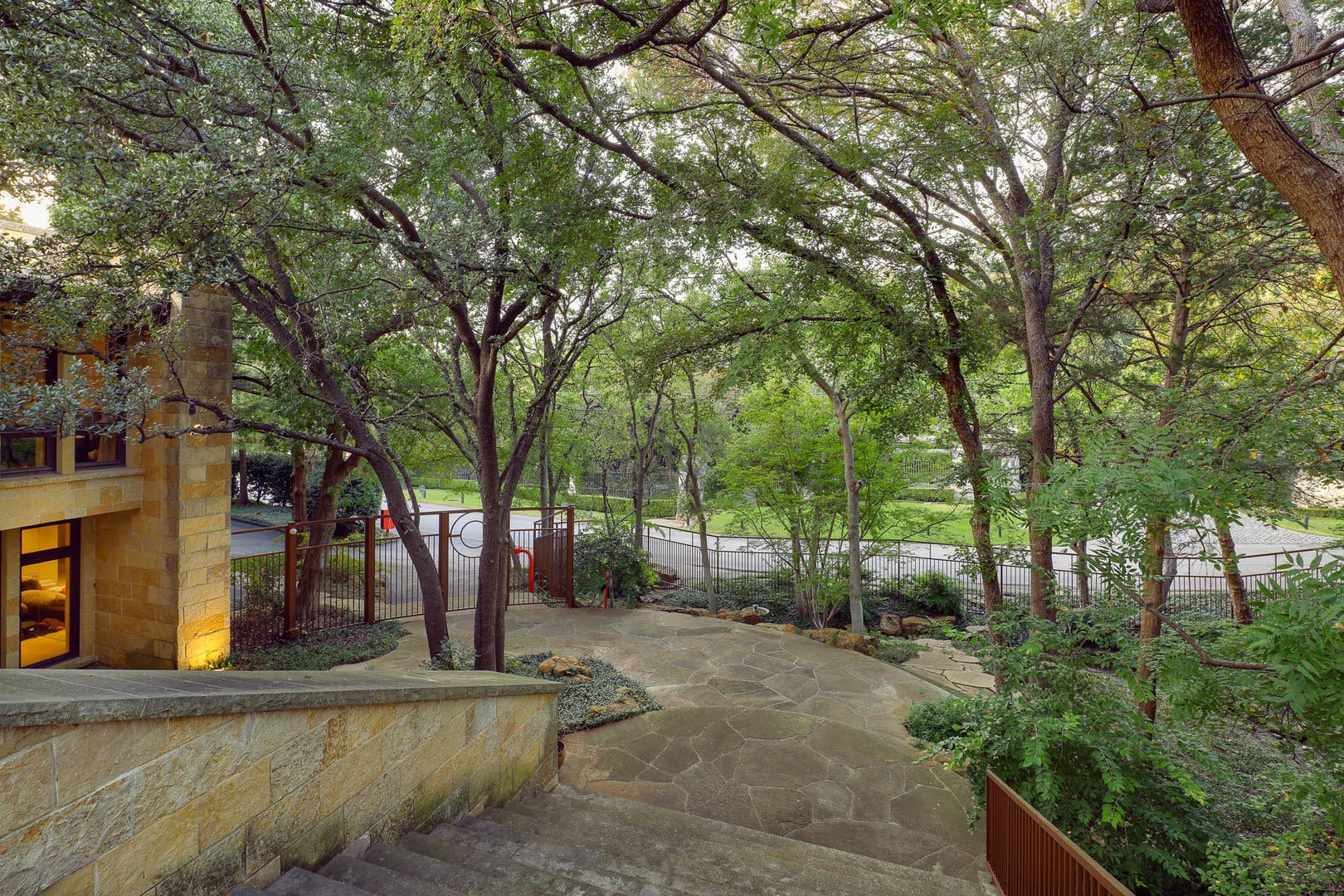 5110 Park Lane, Dallas, TX 75220 5110 Park Lane, Dallas, TX 75220