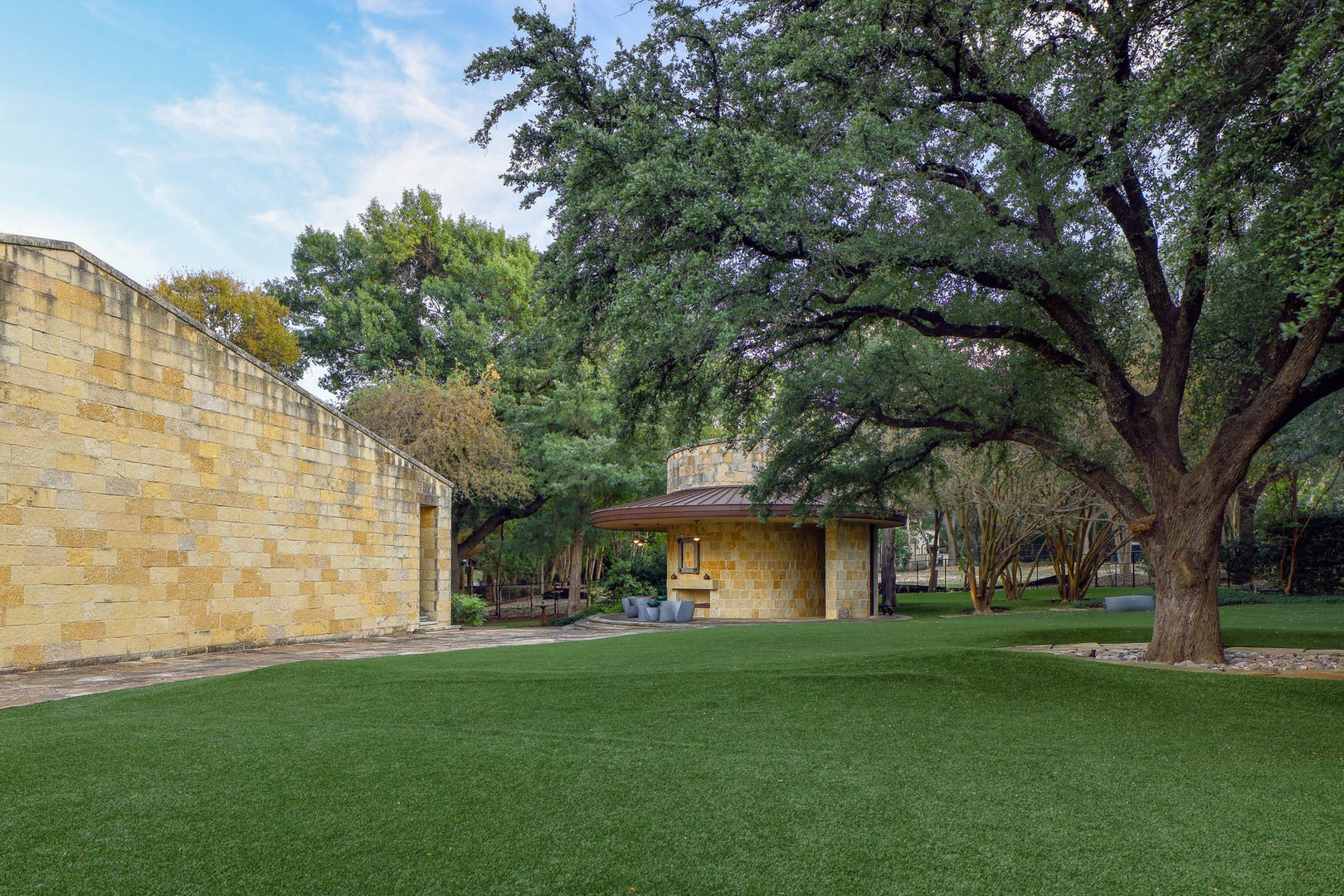 5110 Park Lane, Dallas, TX 75220 5110 Park Lane, Dallas, TX 75220