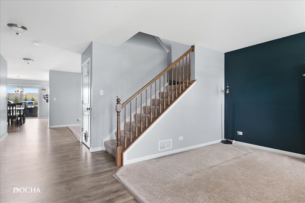 2140 Bonnieglen Drive, New Lenox, IL 60451 2140 Bonnieglen Drive, New Lenox, IL 60451