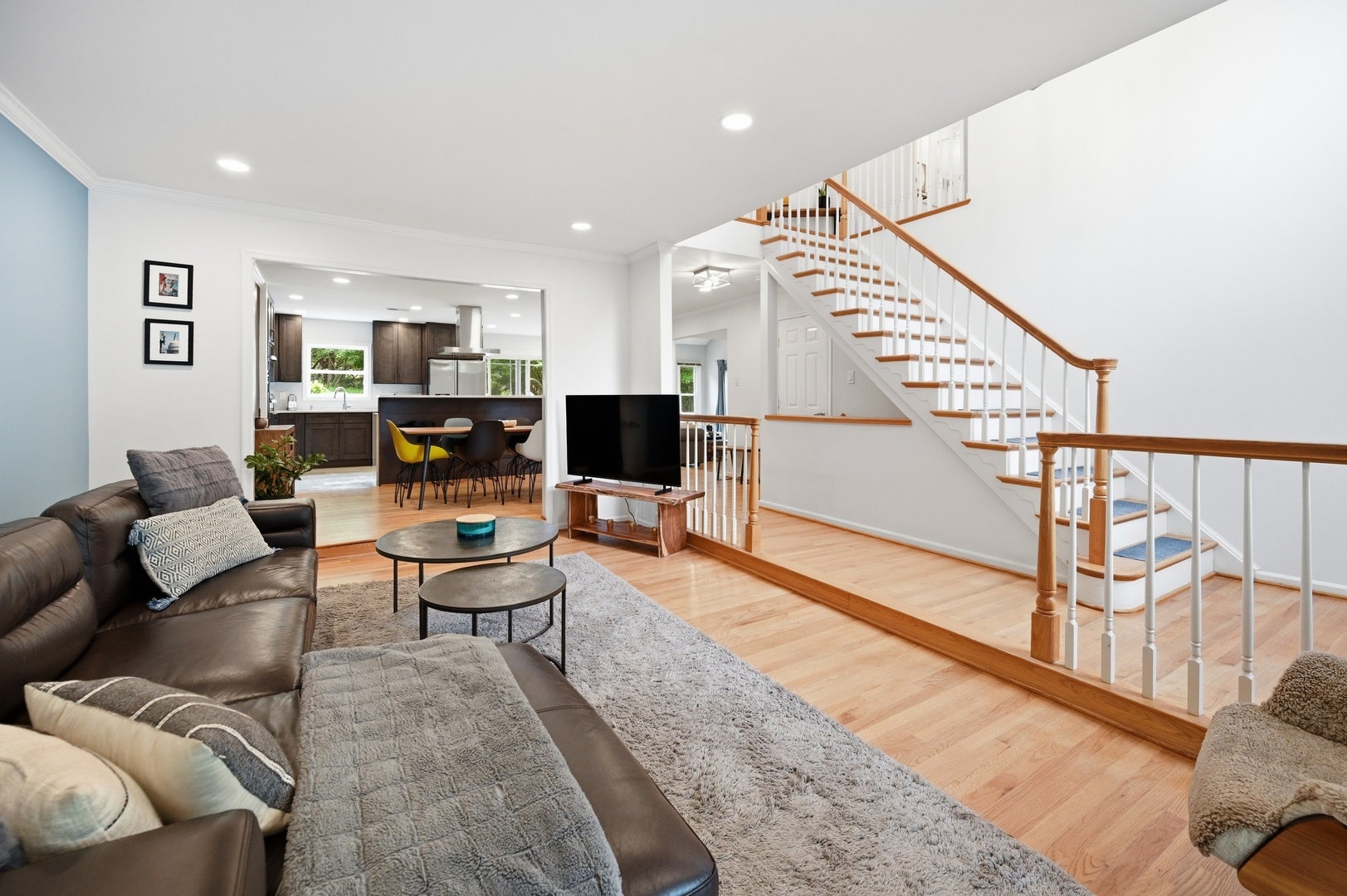 12101 Gatewater Drive, Potomac, MD 20854 12101 Gatewater Drive, Potomac, MD 20854