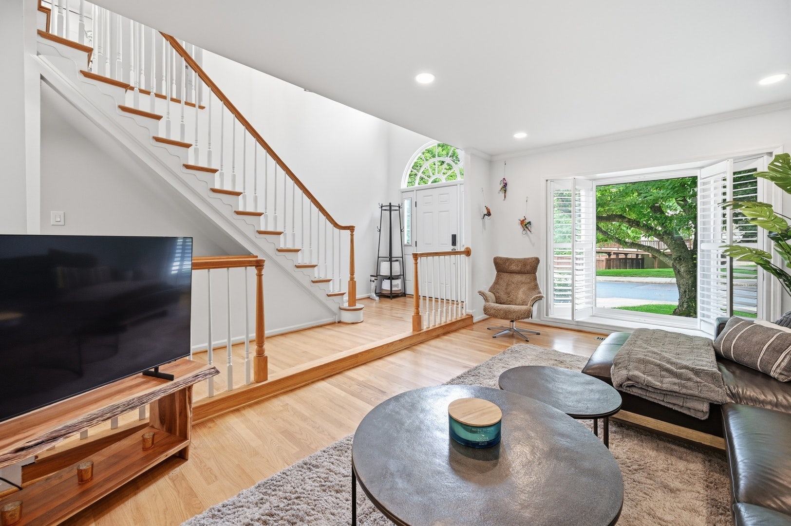 12101 Gatewater Drive, Potomac, MD 20854 12101 Gatewater Drive, Potomac, MD 20854