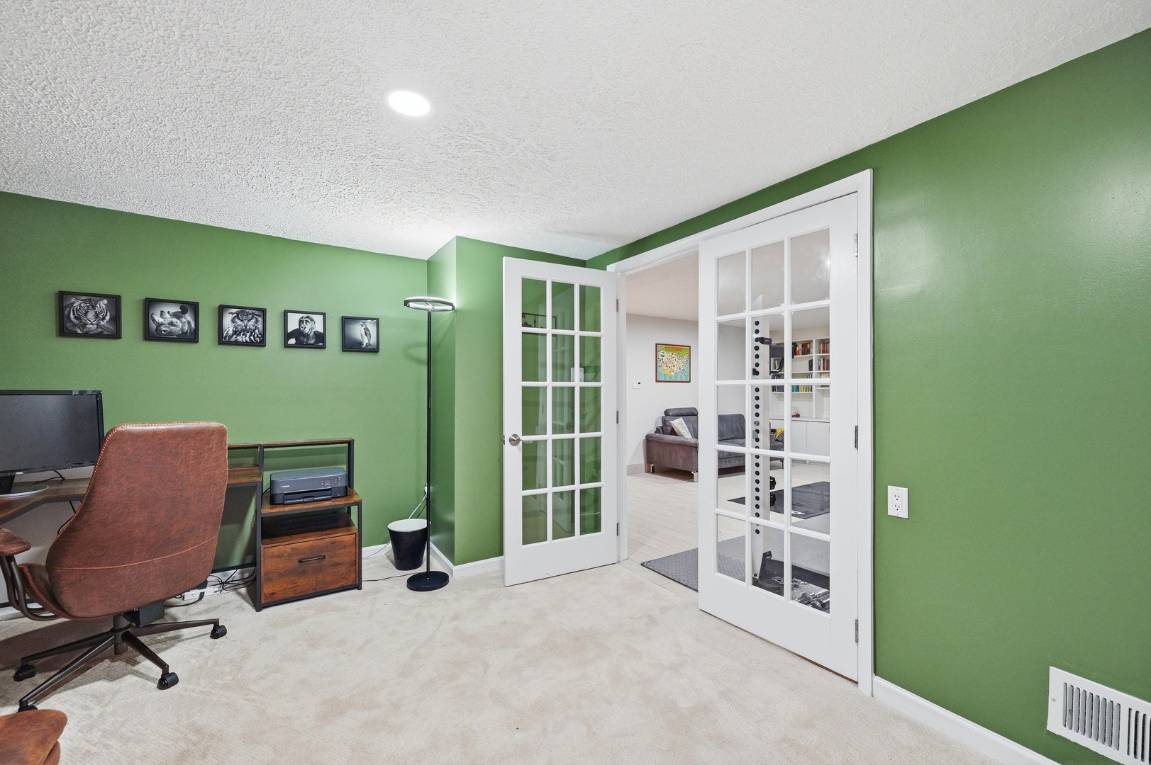 12101 Gatewater Drive, Potomac, MD 20854 12101 Gatewater Drive, Potomac, MD 20854