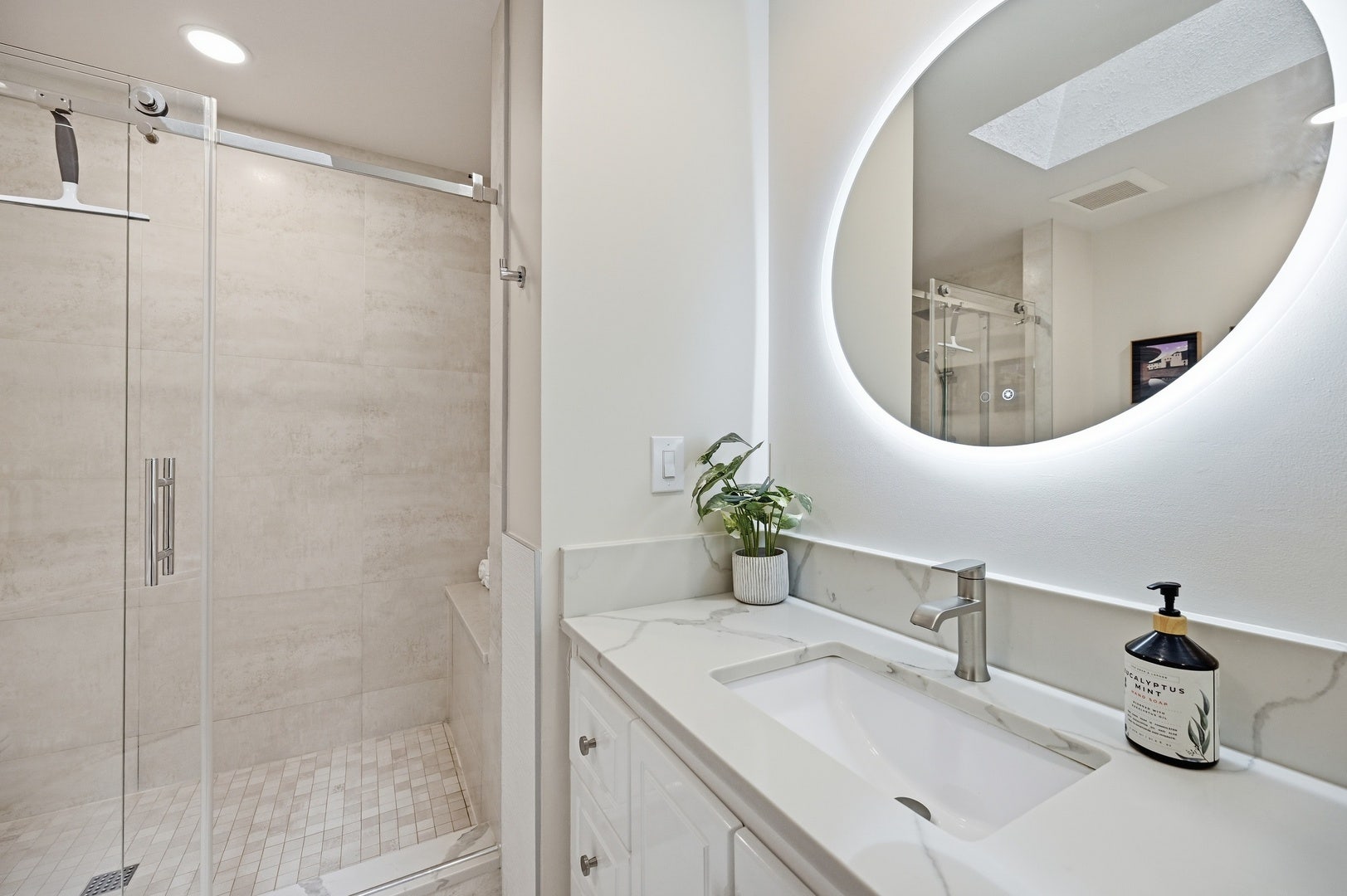 12101 Gatewater Drive, Potomac, MD 20854 12101 Gatewater Drive, Potomac, MD 20854