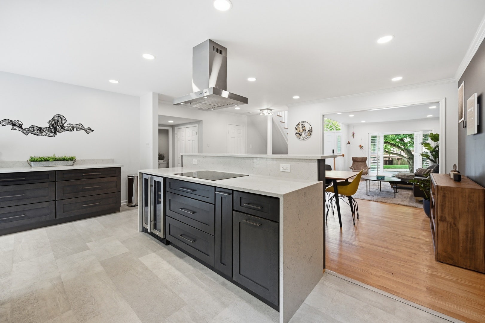 12101 Gatewater Drive, Potomac, MD 20854 12101 Gatewater Drive, Potomac, MD 20854