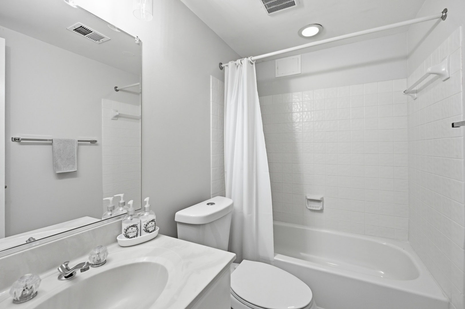 12101 Gatewater Drive, Potomac, MD 20854 12101 Gatewater Drive, Potomac, MD 20854