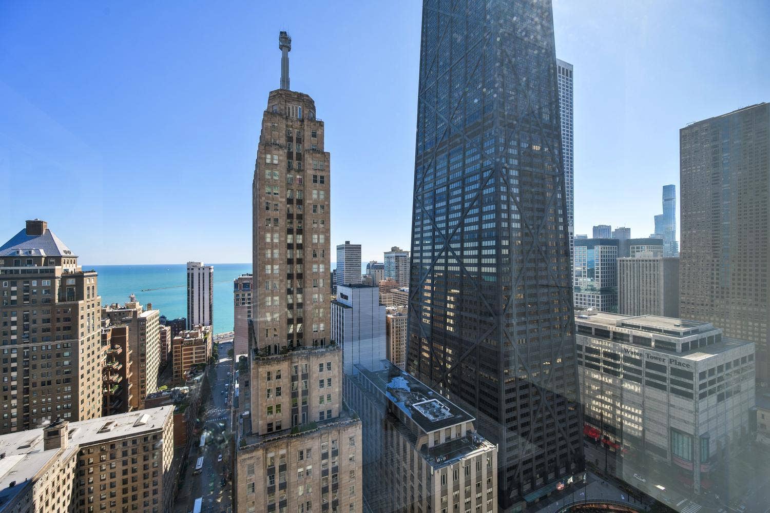 77 E WALTON Street, #24A, Chicago, IL 60611