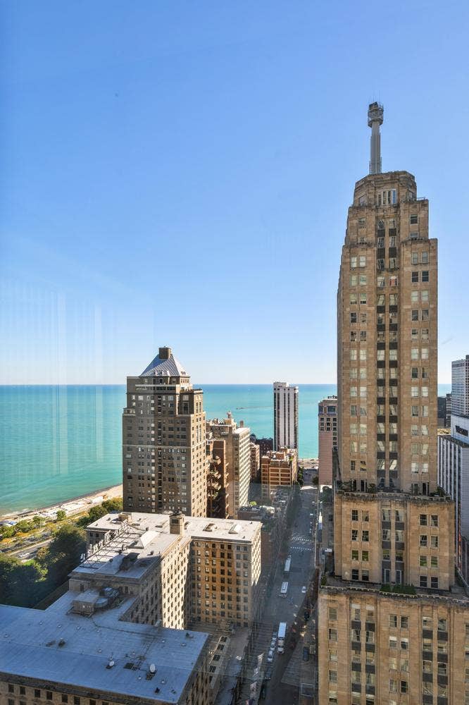 77 E WALTON Street, #24A, Chicago, IL 60611
