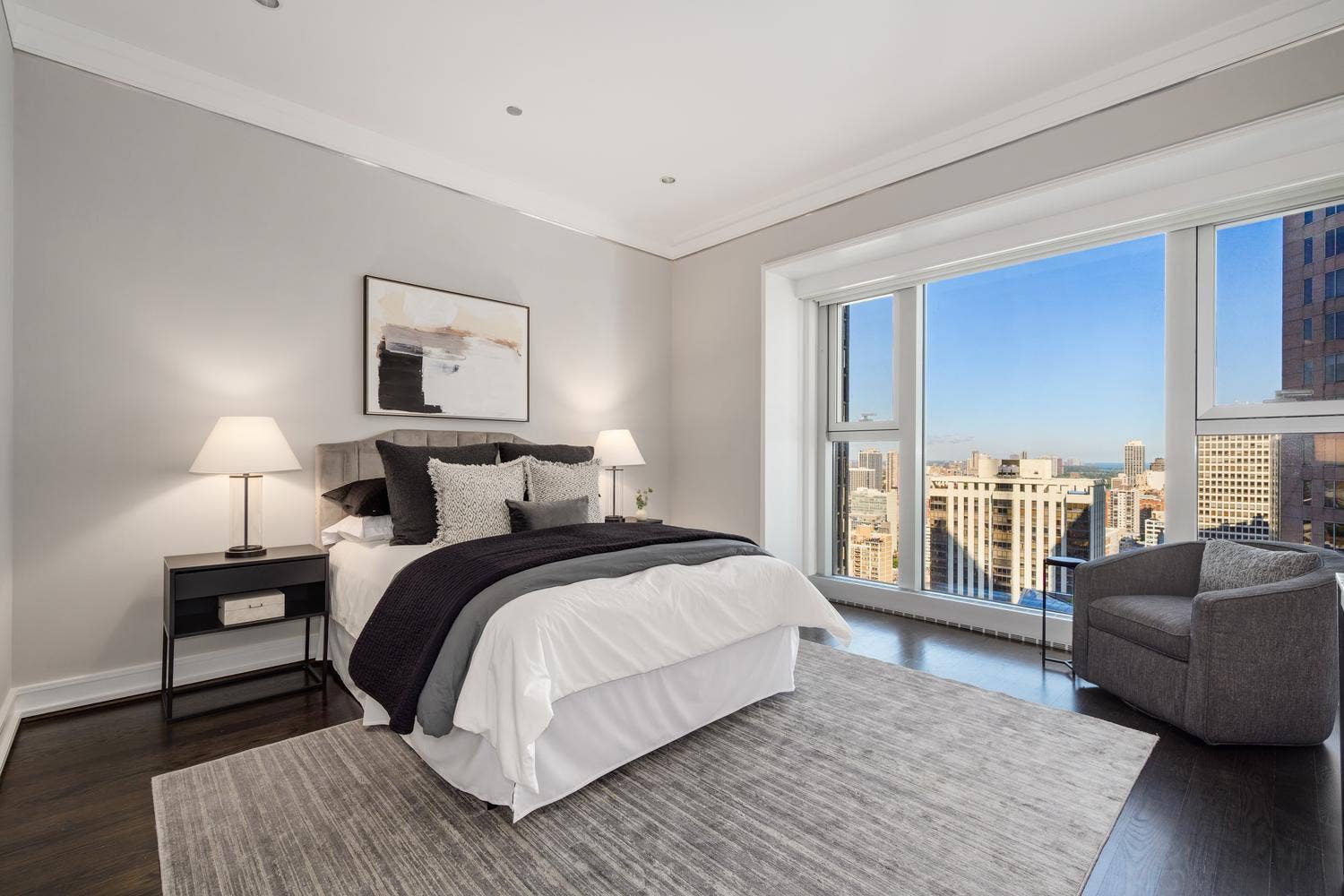 77 E WALTON Street, #24A, Chicago, IL 60611