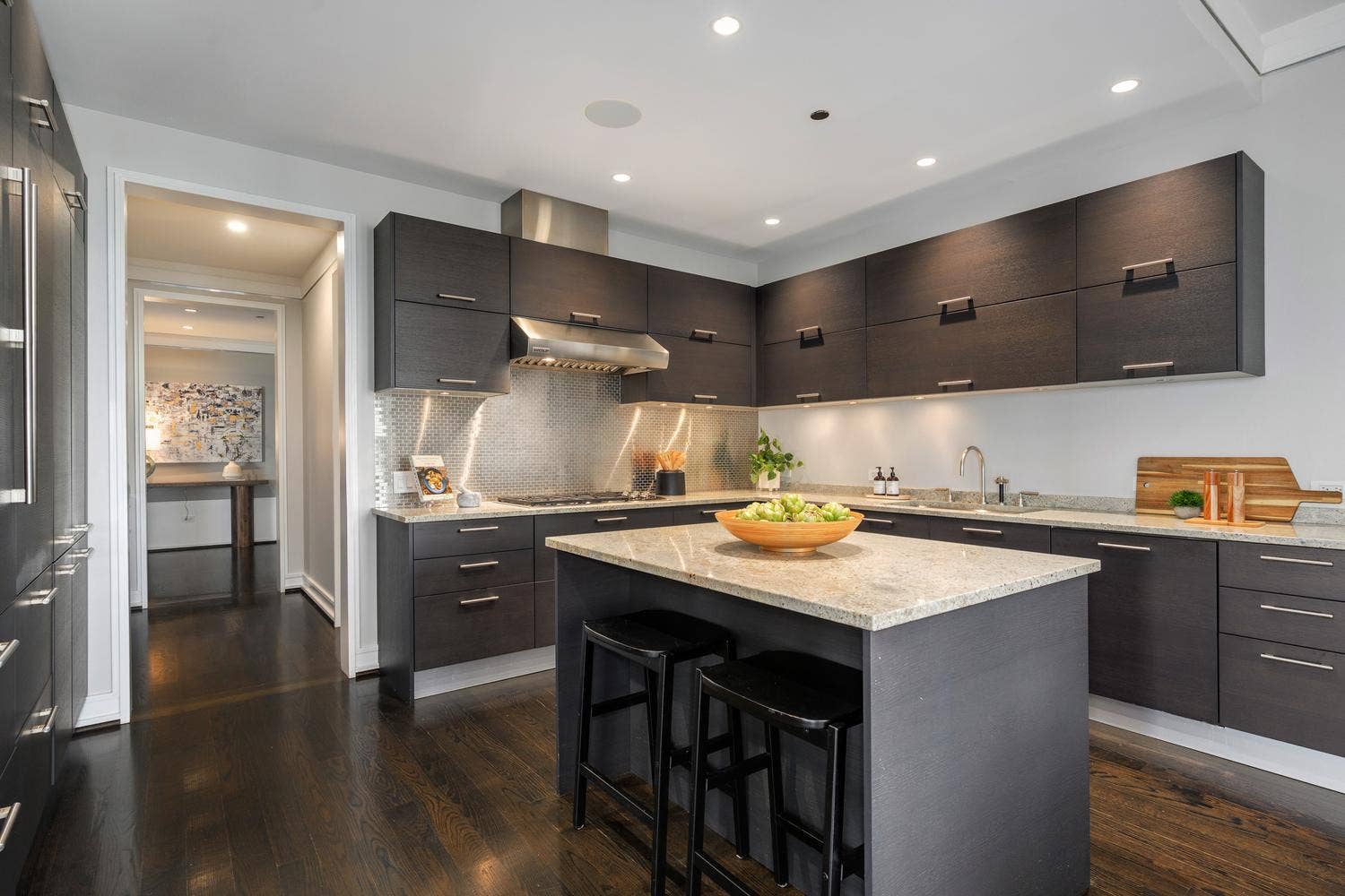 77 E WALTON Street, #24A, Chicago, IL 60611