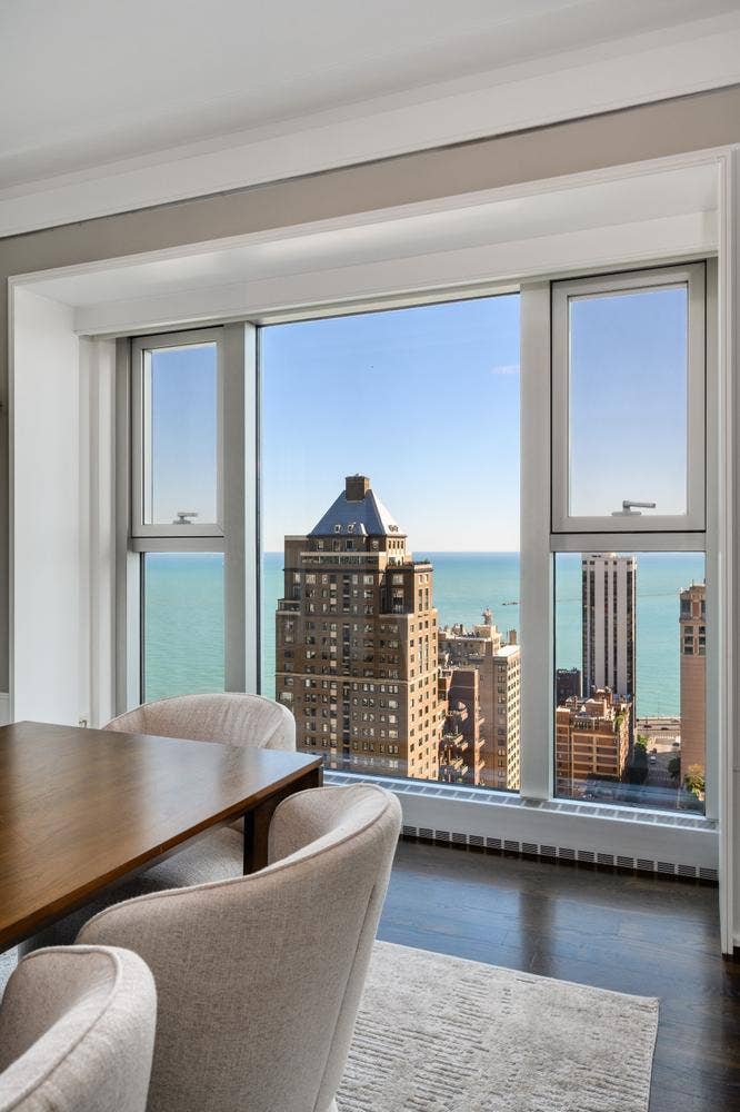 77 E WALTON Street, #24A, Chicago, IL 60611