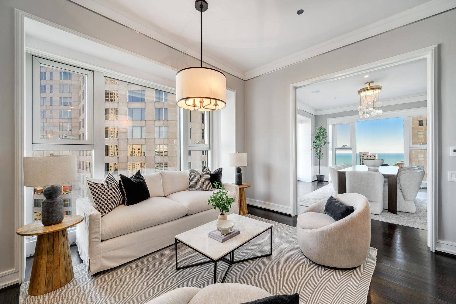 77 E WALTON Street, #24A, Chicago, IL 60611