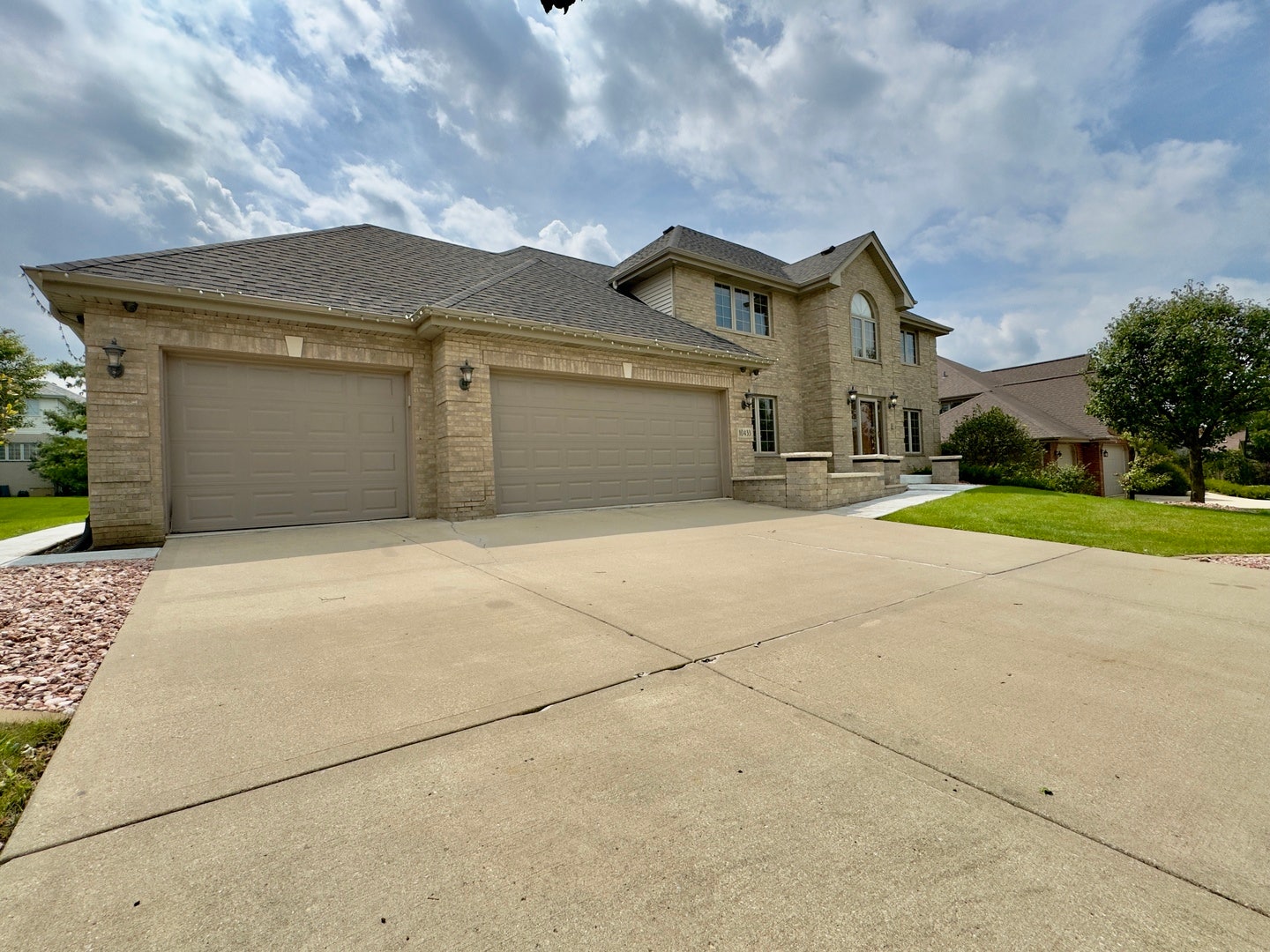 10433 Amber Lane, Orland Park, IL 60467