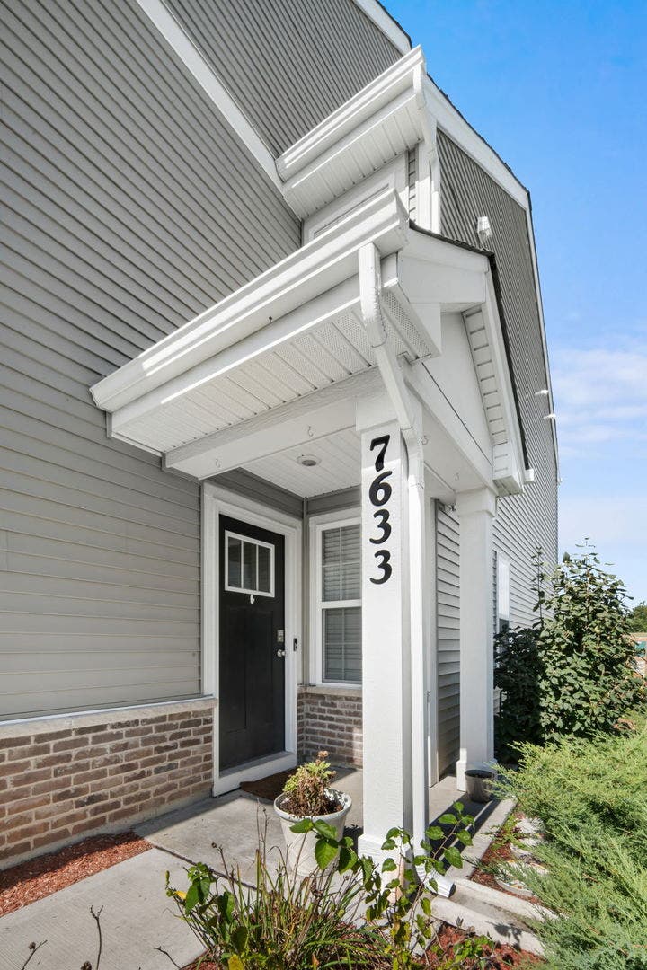7633 Stonecrop Lane, Joliet, IL 60431 7633 Stonecrop Lane, Joliet, IL 60431