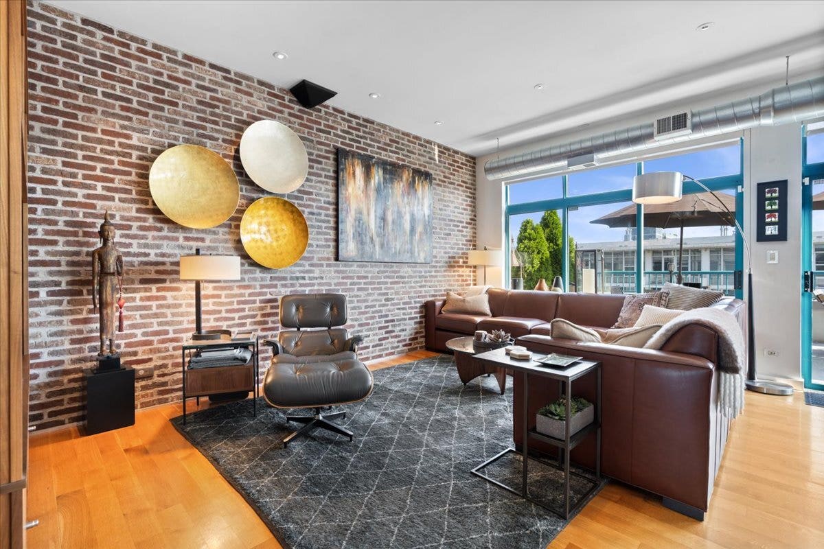 920 W MADISON Street, #1003W, Chicago, IL 60607 920 W MADISON Street, #1003W, Chicago, IL 60607