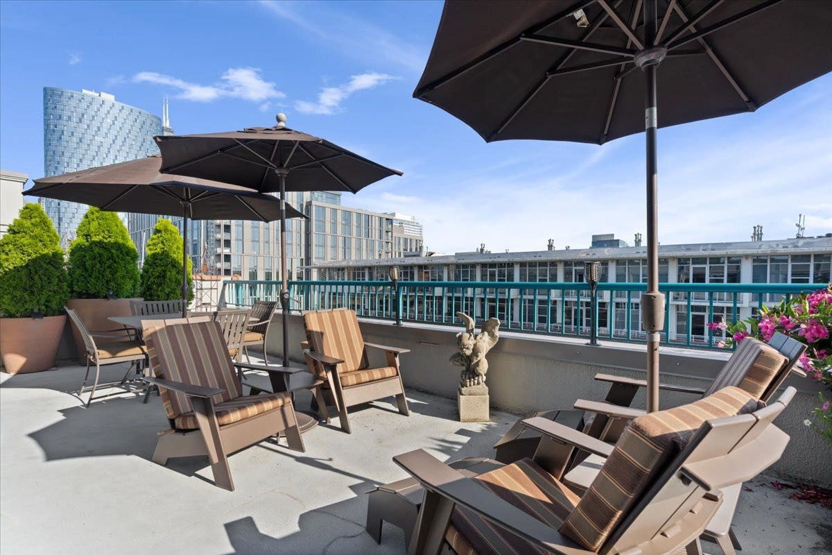 920 W MADISON Street, #1003W, Chicago, IL 60607 920 W MADISON Street, #1003W, Chicago, IL 60607