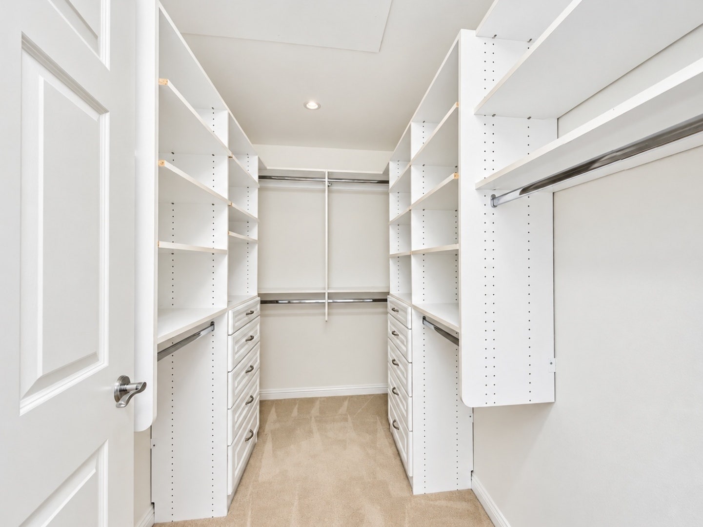 21 E HURON Street, #1802, Chicago, IL 60611 21 E HURON Street, #1802, Chicago, IL 60611