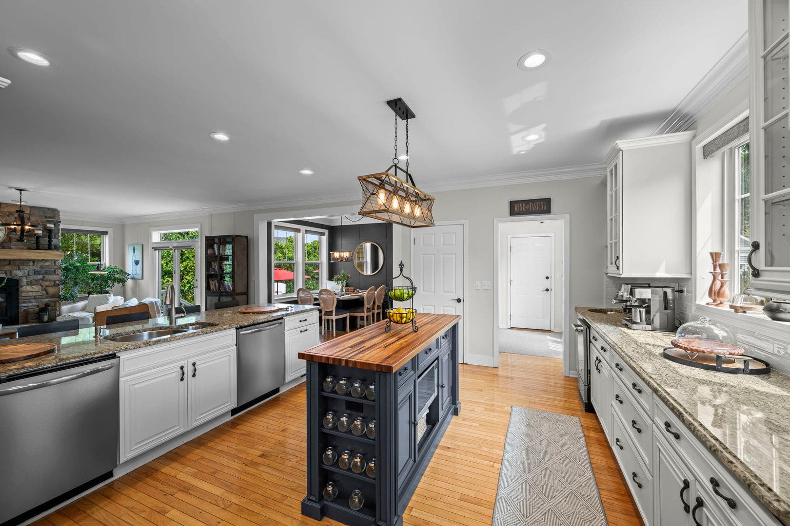 200 Ranney Avenue, Vernon Hills, IL 60061