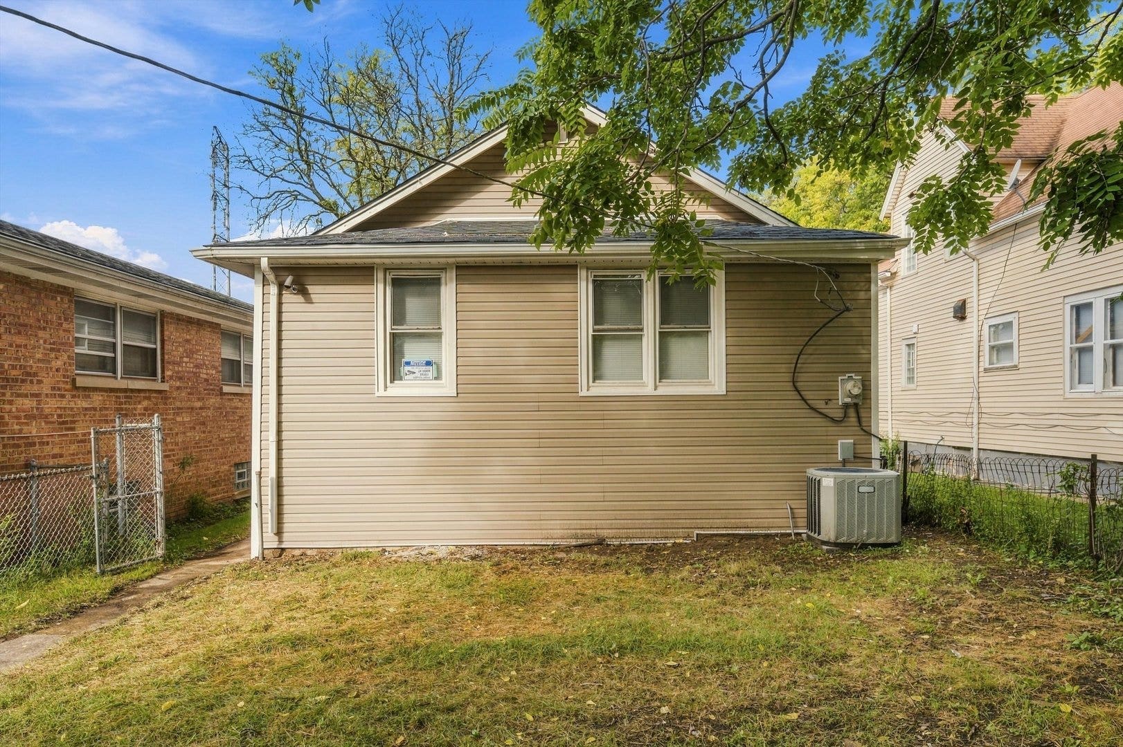 12231 S Lowe Avenue, Chicago, IL 60628 12231 S Lowe Avenue, Chicago, IL 60628