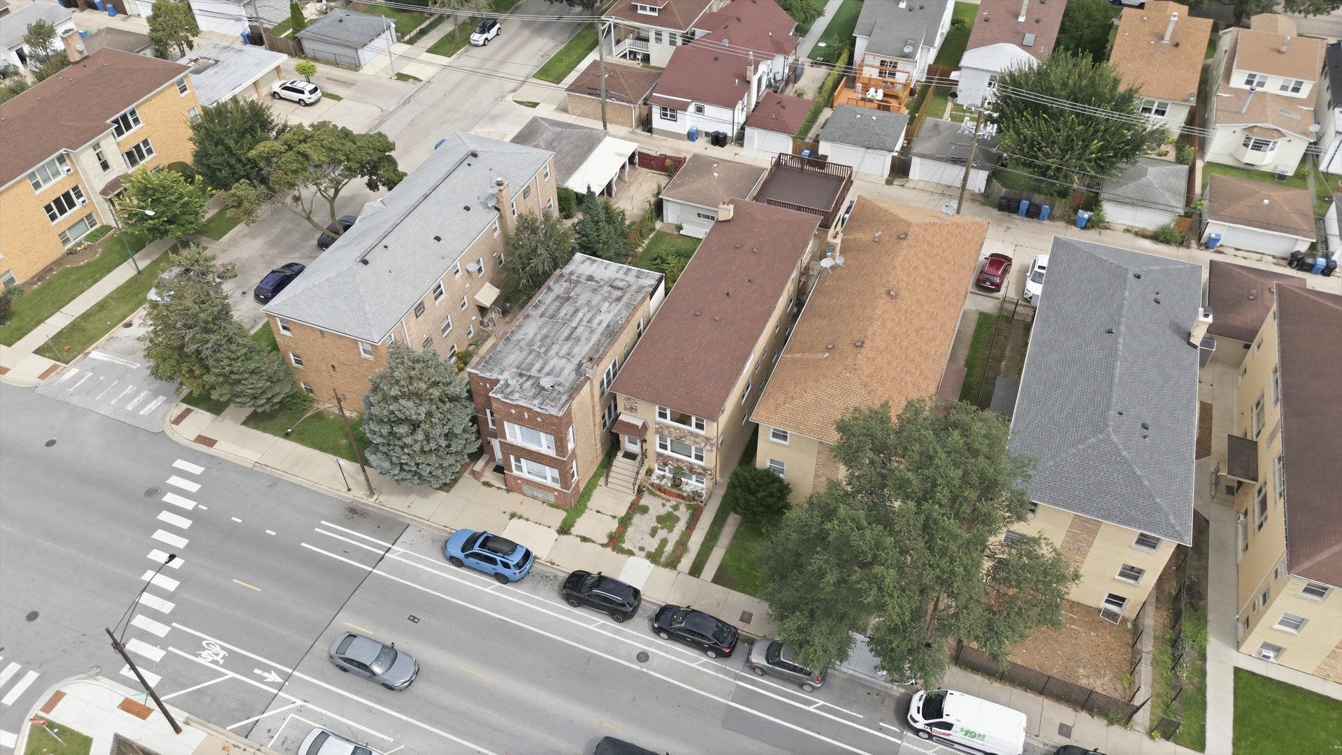 5759 N Elston Avenue, Chicago, IL 60646 5759 N Elston Avenue, Chicago, IL 60646
