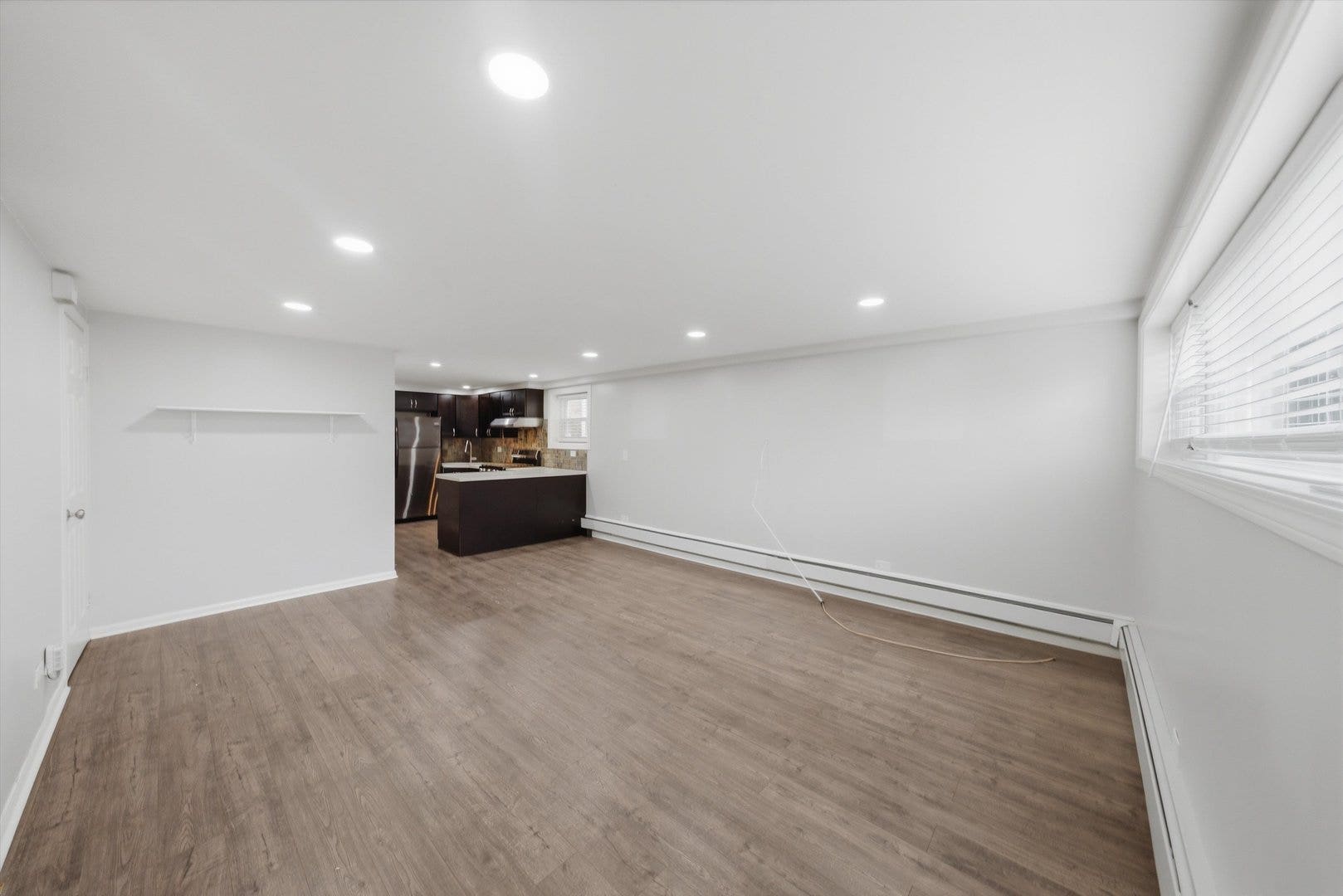 5759 N Elston Avenue, Chicago, IL 60646 5759 N Elston Avenue, Chicago, IL 60646