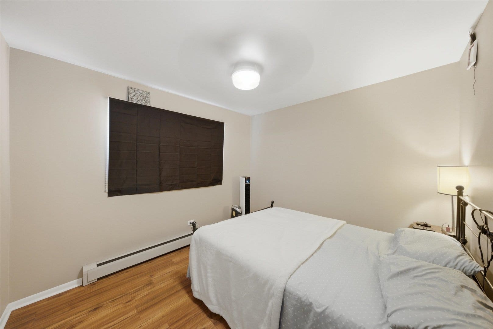 5759 N Elston Avenue, Chicago, IL 60646 5759 N Elston Avenue, Chicago, IL 60646