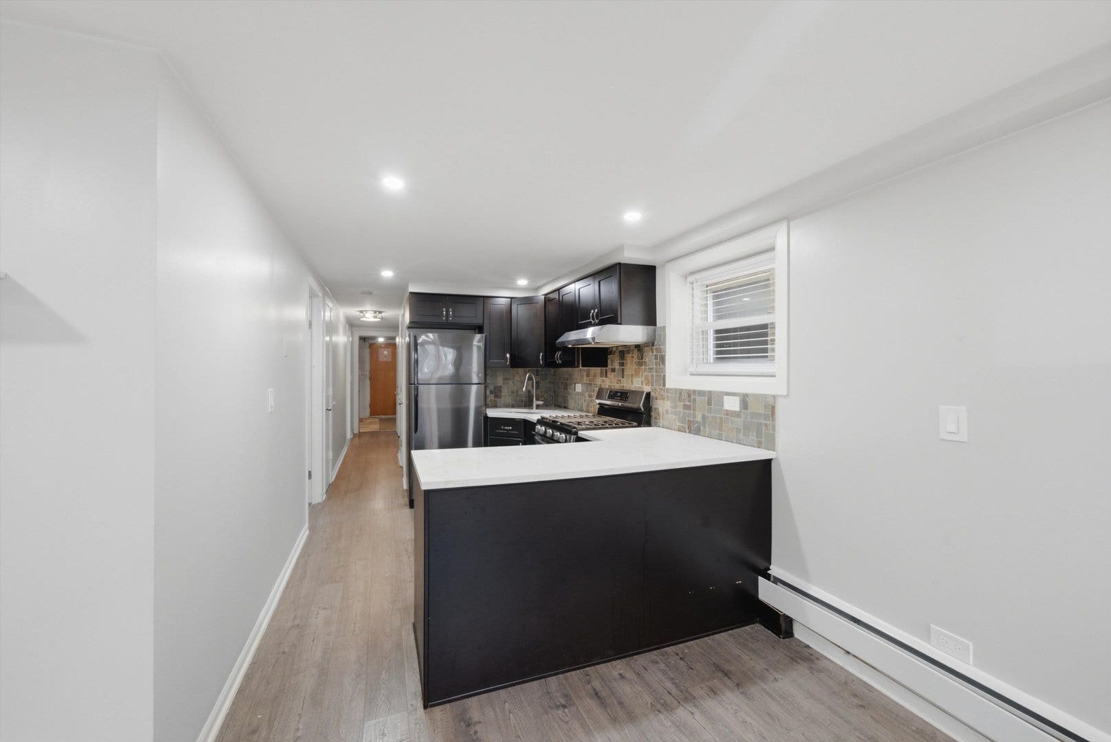 5759 N Elston Avenue, Chicago, IL 60646 5759 N Elston Avenue, Chicago, IL 60646