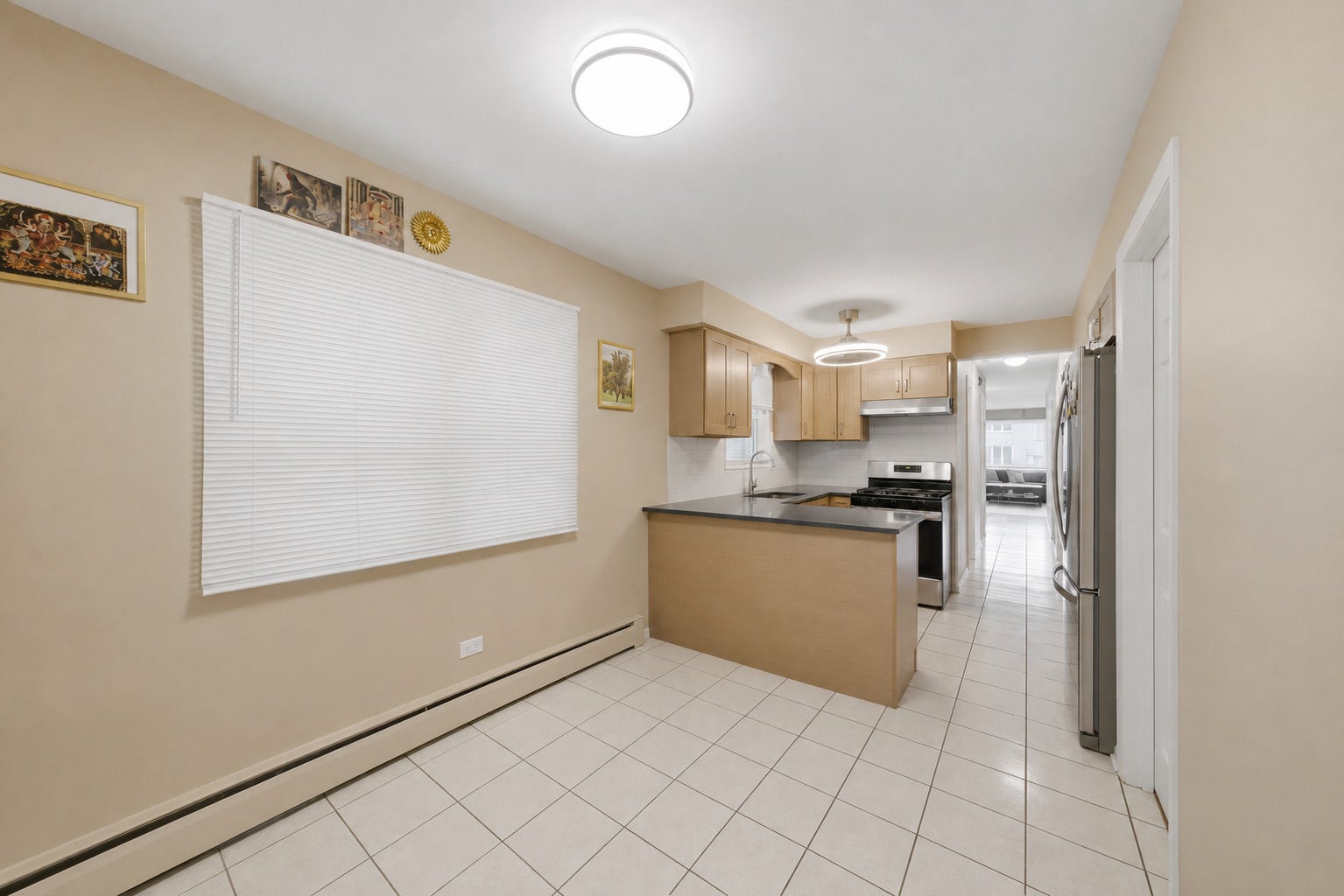 5759 N Elston Avenue, Chicago, IL 60646 5759 N Elston Avenue, Chicago, IL 60646