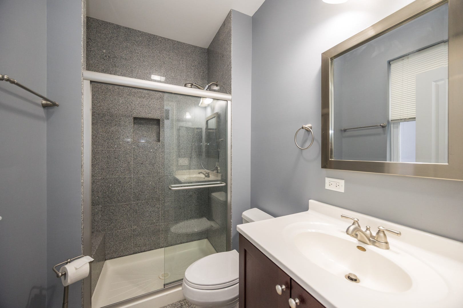 3616 N Christiana Avenue, Chicago, IL 60618