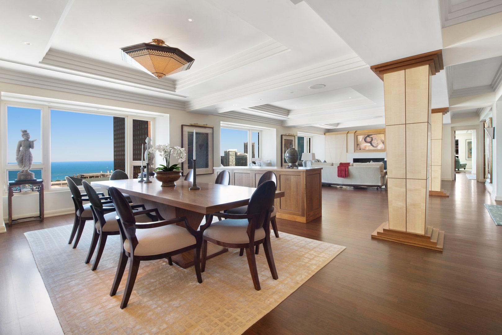 800 N MICHIGAN Avenue, #4201, Chicago, IL 60611 800 N MICHIGAN Avenue, #4201, Chicago, IL 60611