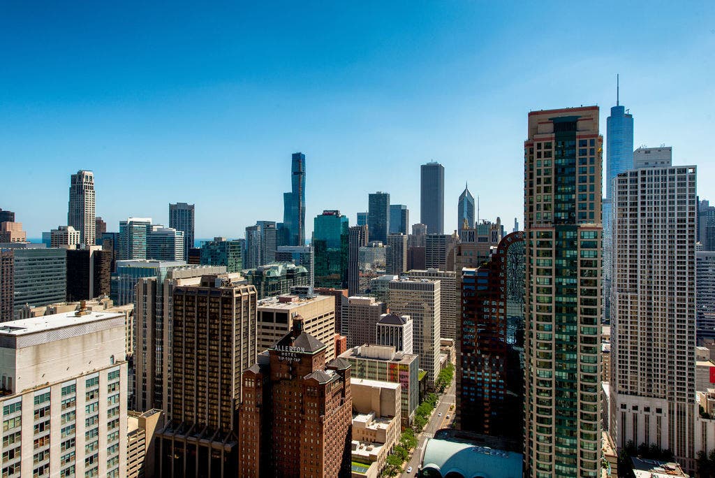 800 N MICHIGAN Avenue, #4201, Chicago, IL 60611 800 N MICHIGAN Avenue, #4201, Chicago, IL 60611