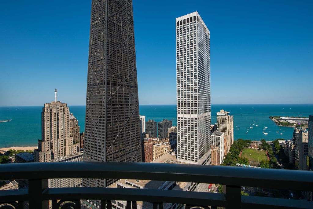 800 N MICHIGAN Avenue, #4201, Chicago, IL 60611 800 N MICHIGAN Avenue, #4201, Chicago, IL 60611