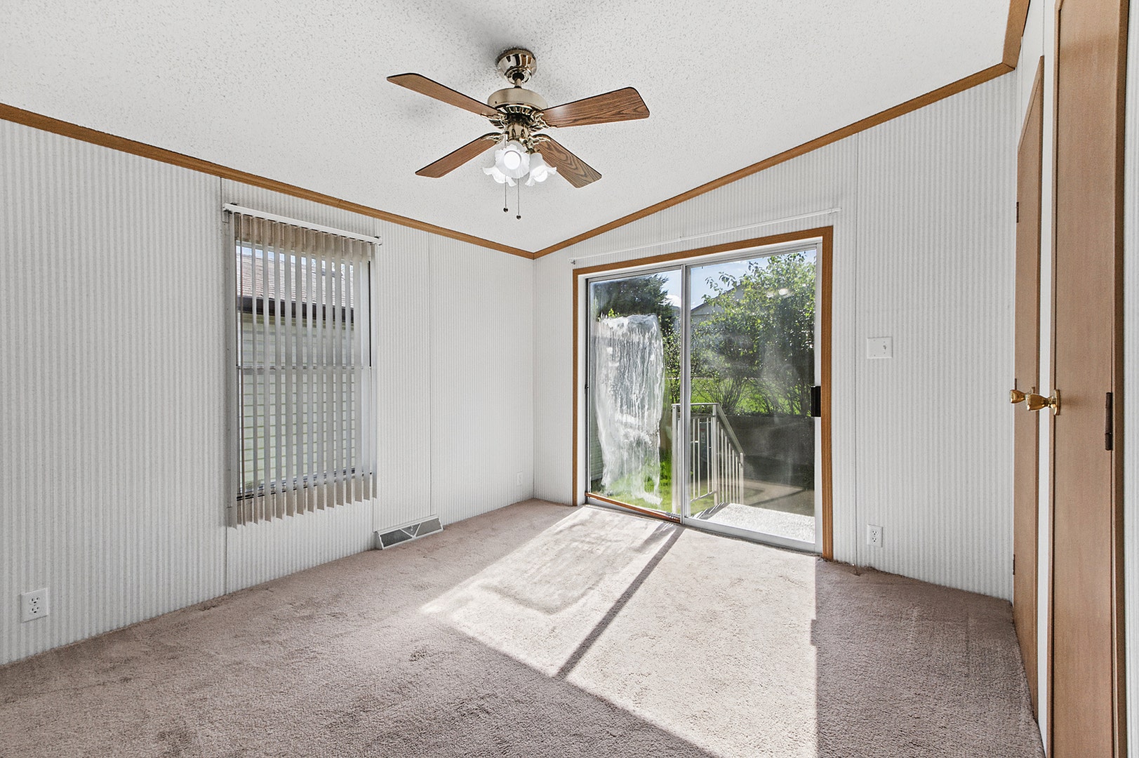 10825 W Gateway Drive, Frankfort, IL 60423 10825 W Gateway Drive, Frankfort, IL 60423