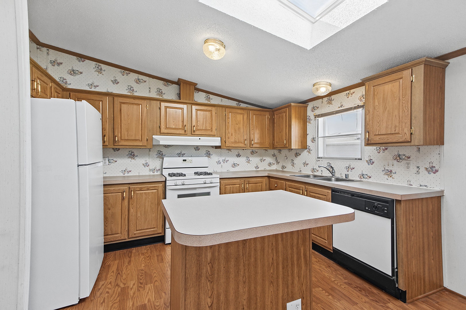 10825 W Gateway Drive, Frankfort, IL 60423 10825 W Gateway Drive, Frankfort, IL 60423