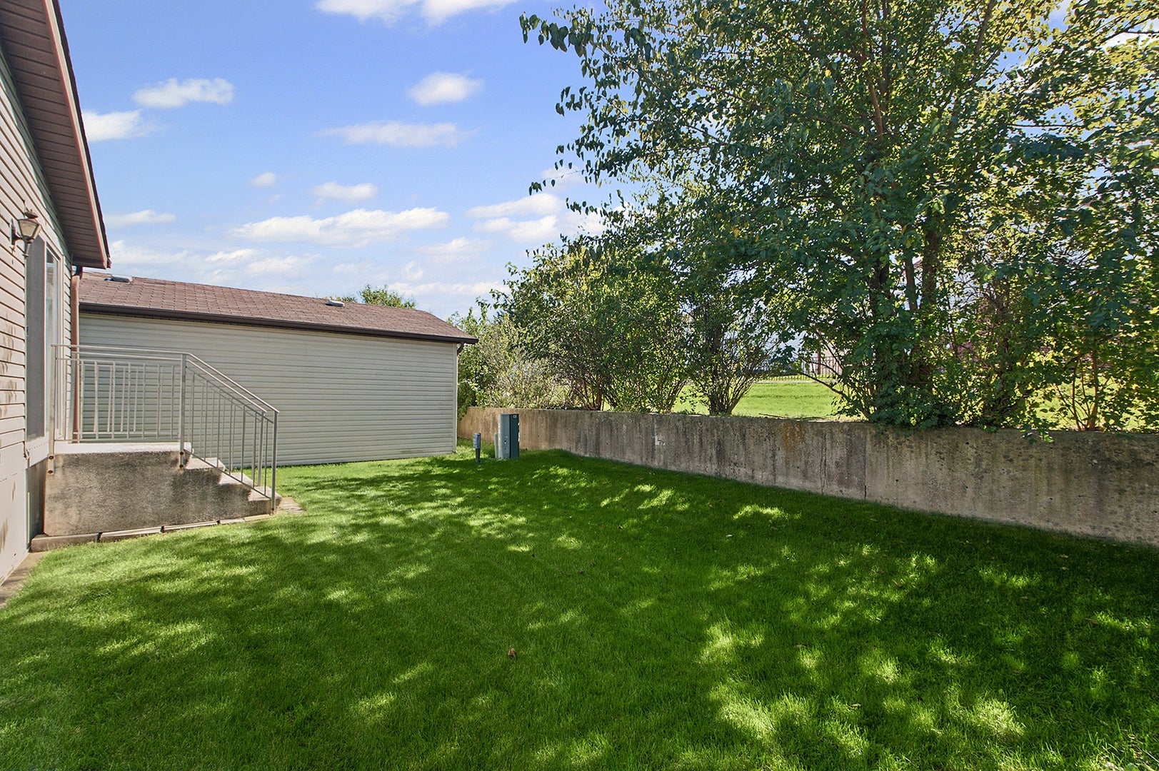10825 W Gateway Drive, Frankfort, IL 60423 10825 W Gateway Drive, Frankfort, IL 60423